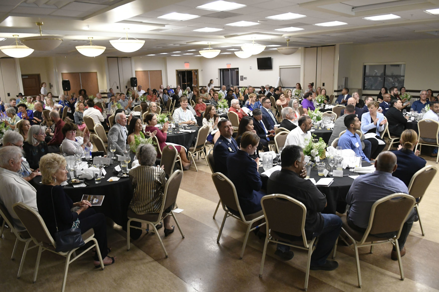 082119 Lompoc Chamber Awards 16.jpg